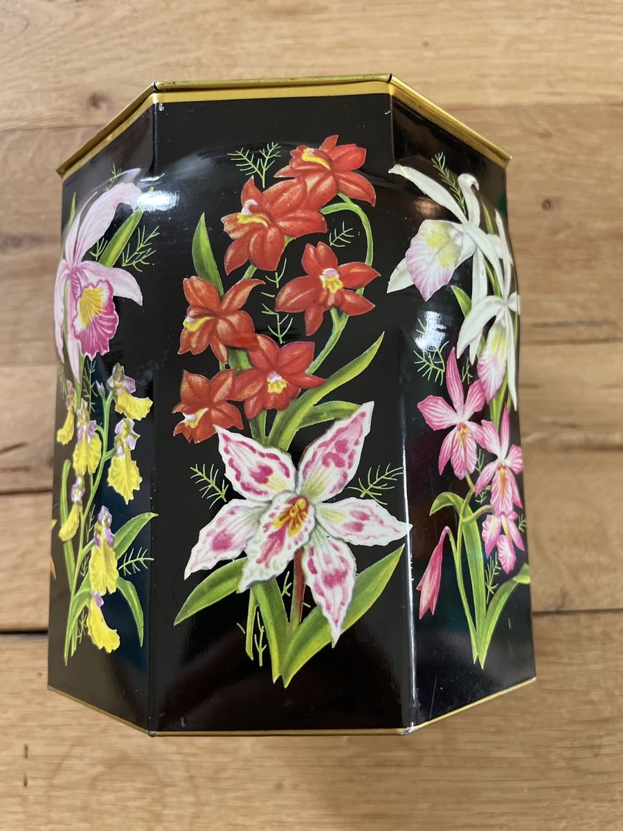 Dosen: Antike Blechdose mit Blumenmotiv für Tee oder Kaffee – Gebraucht aus Winterthur von cheerio97 4