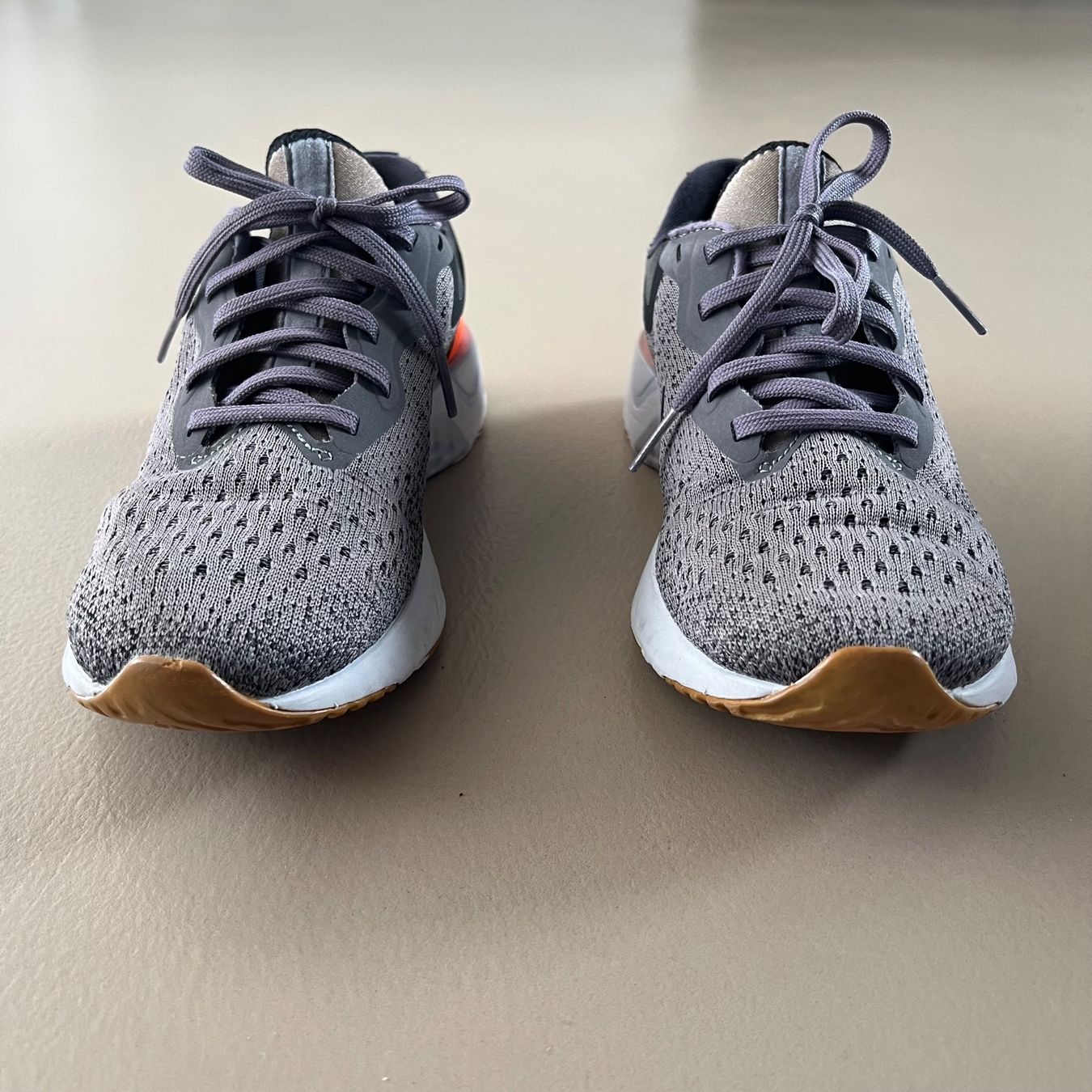 Nike Scarpe da donna: NIKE Odyssey React Sneakers 🩶 – Usato da Zürich venduto da ClosetQueen 3