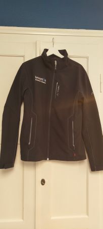 Gut erhaltene Softshelljacke von Vaude Grösse M/50