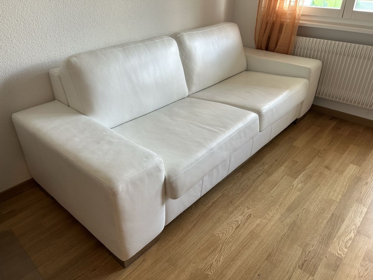 Divani: Bettsofa Leder – Usato da Köniz venduto da mrf10