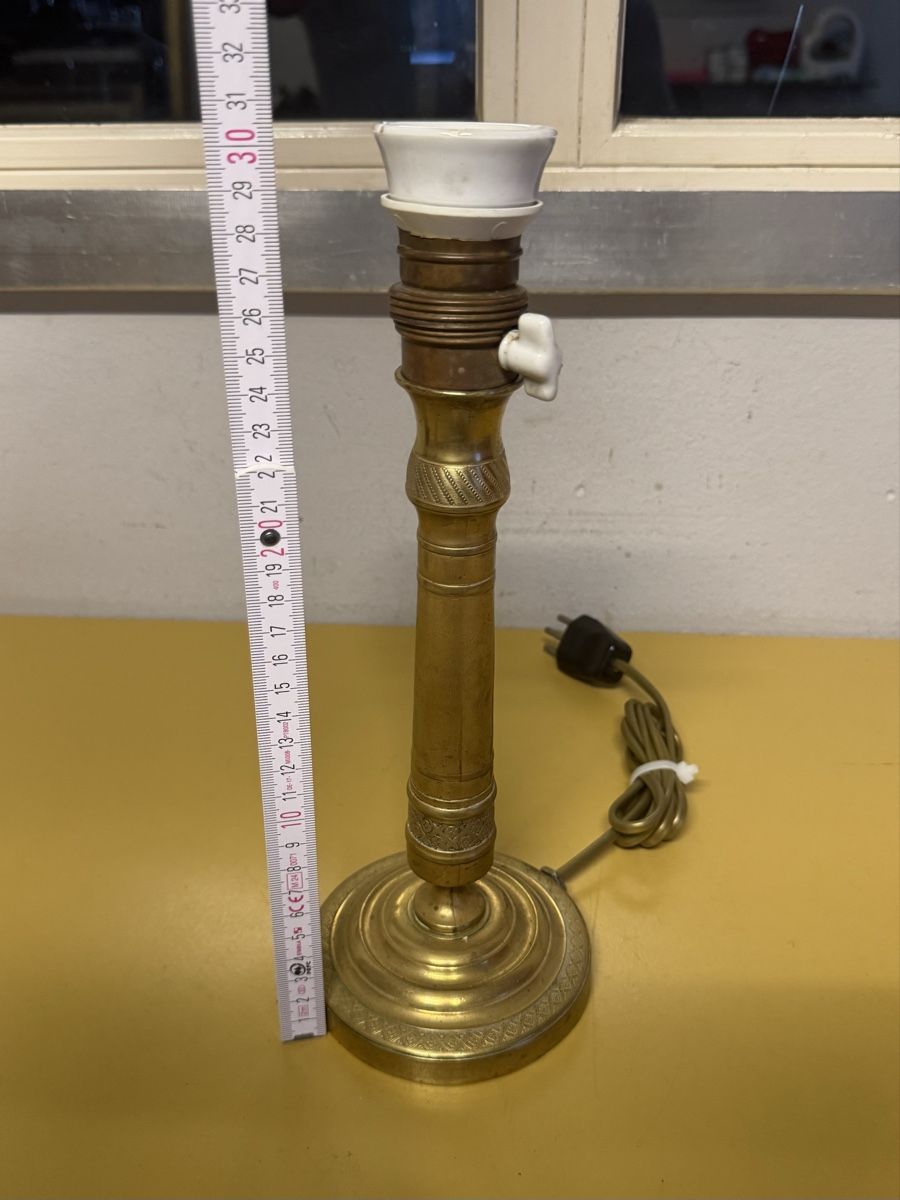 Lampen: Alte Messing Lampe  – Gebraucht aus Schlieren von Freundlich02 6