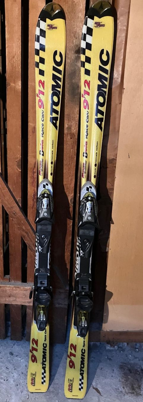 Atomic Skis: Atomic Ski – D'occasion à Ittigen par sar_22wv