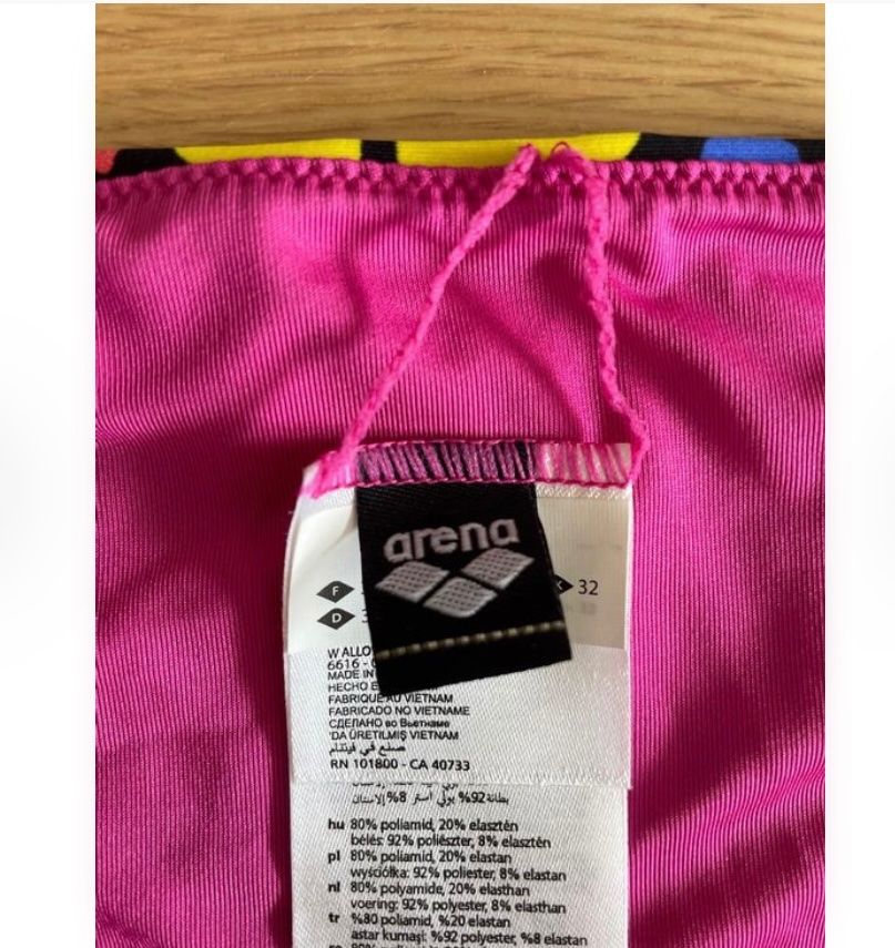 Arena Costumi da bagno & Bikini: Maillot de bain arena taille 38 neuf – Usato da Martigny venduto da gai_2l9l 2