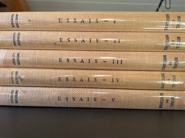 Bücher: Essais I / II / III / IV / V – Gebraucht aus Zürich von bri_pt8h 2