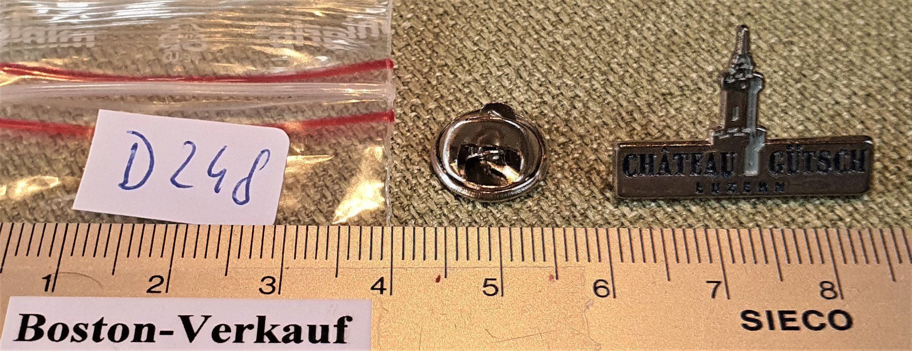 Placchette & Badge: D248 - Pin Chateau Gütsch Luzern Schweiz – Usato da Reinach BL venduto da Boston-Verkauf 2