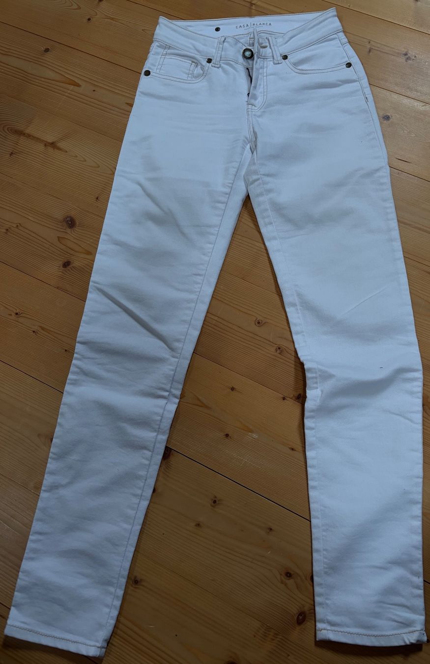Jeans: Weisse Jeans Grösse 34 – D'occasion à Eptingen par swi_9zxn 1