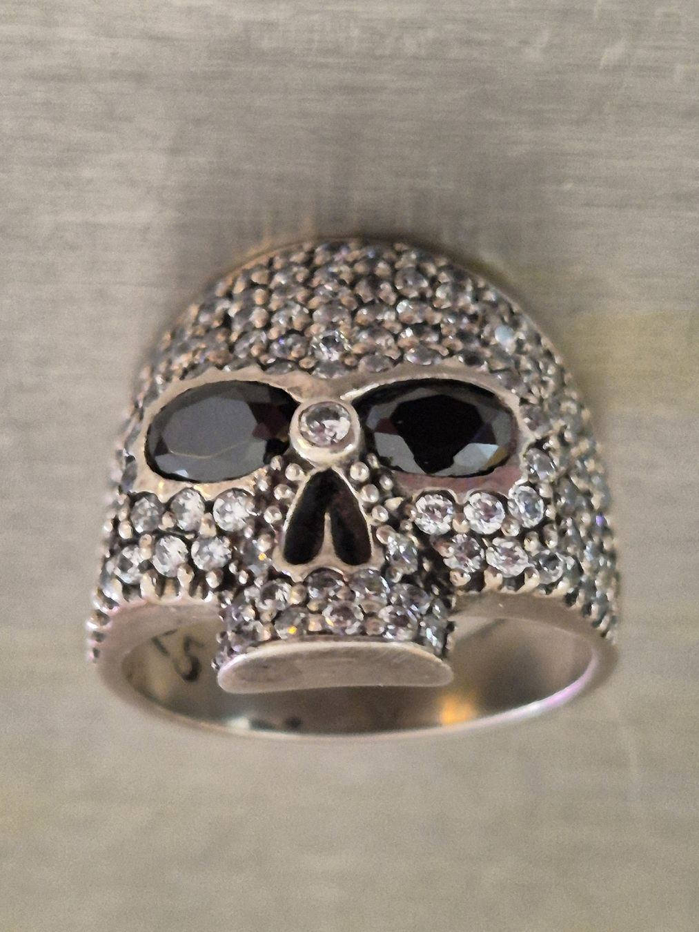 Anelli: Ring Totenkopf Sterling Silber 925 Damenring – Usato da Russikon venduto da eunicetungol