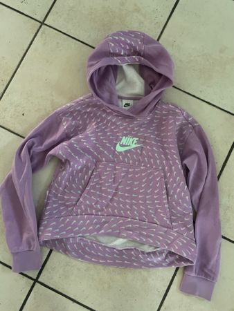 Nike Hoodie, Lila, Gr. 137-146- Top Zustand!