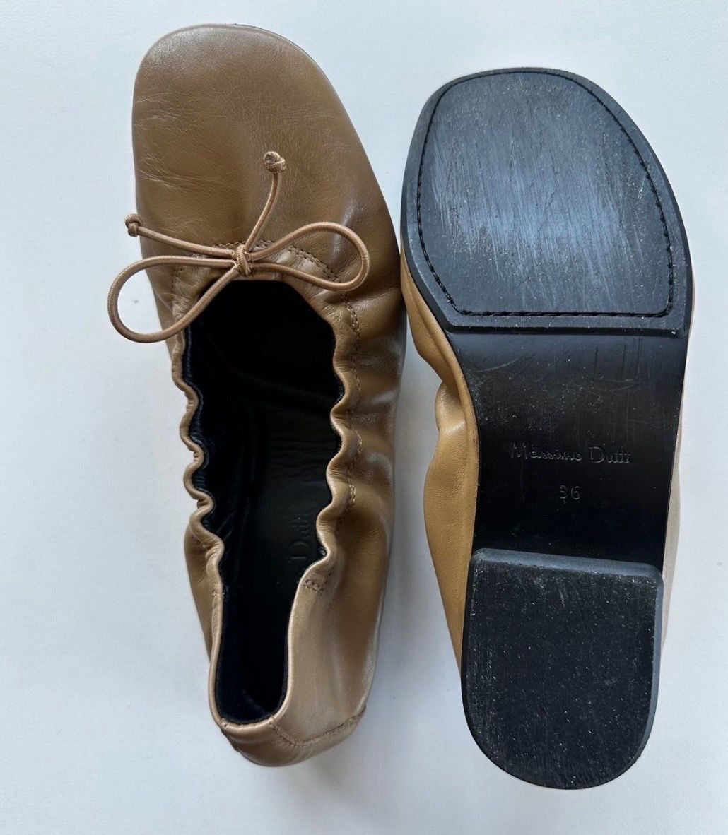 Massimo Dutti Damenschuhe: Massimo Dutti Ballerina Damen 36 – Gebraucht aus Liestal von Ballybs 1