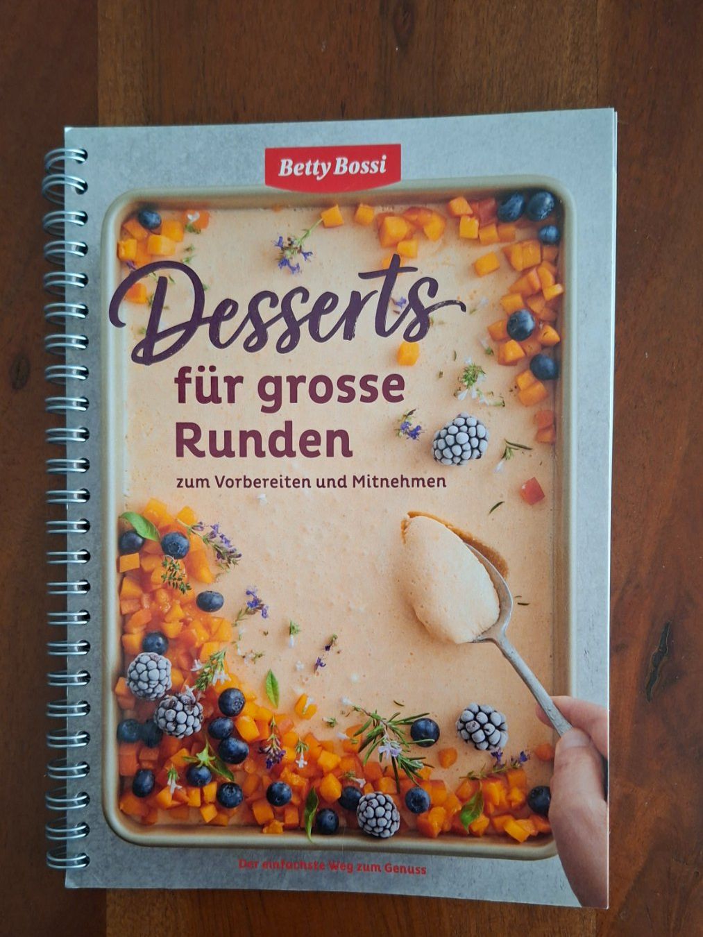Livres: Desserts für grosse Runden – D'occasion à Winterthur par Neko4