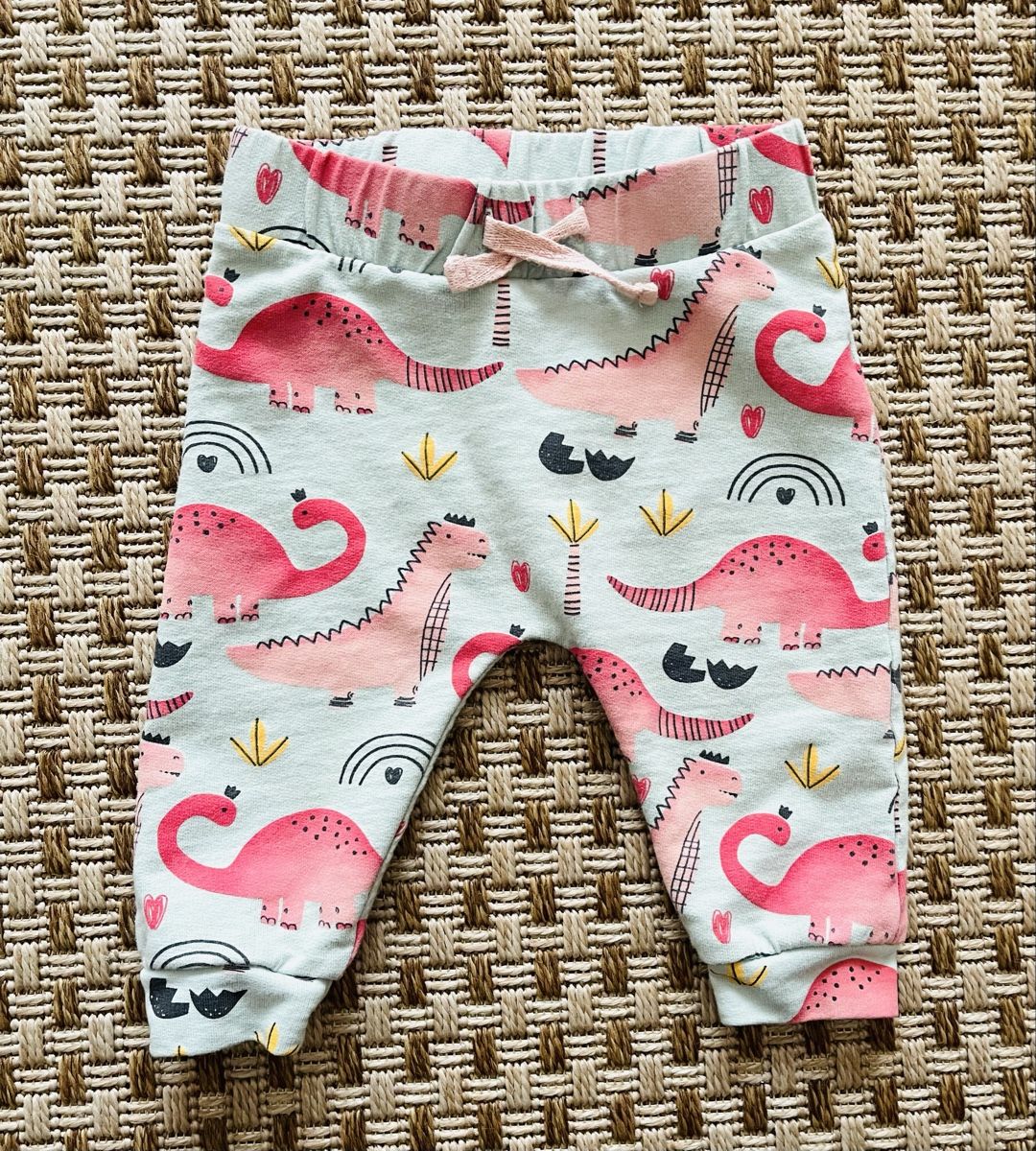 Hosen: Pantalon bébé Taille 68 – Gebraucht aus Sion von FashionStore3