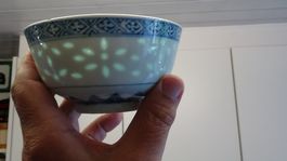 Antike Reisschale, blau-weisses Porzellan - Sammlerstück