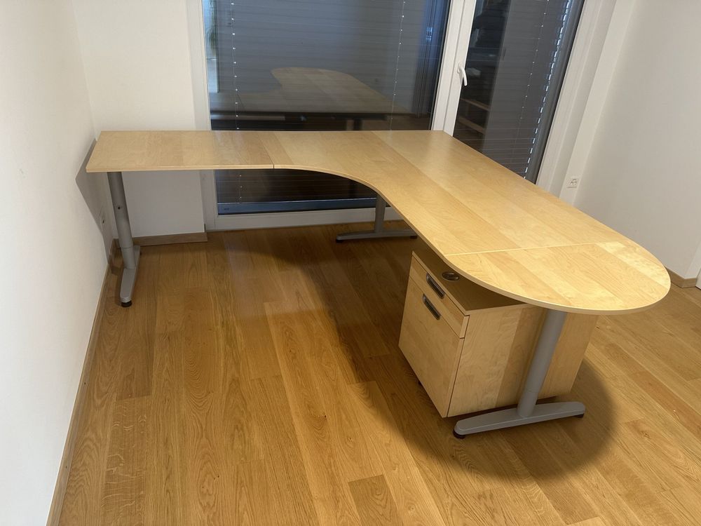 Ikea Scrivanie: Bürotisch Ikea «Galant», L-shaped – Usato da Basel venduto da urst2005
