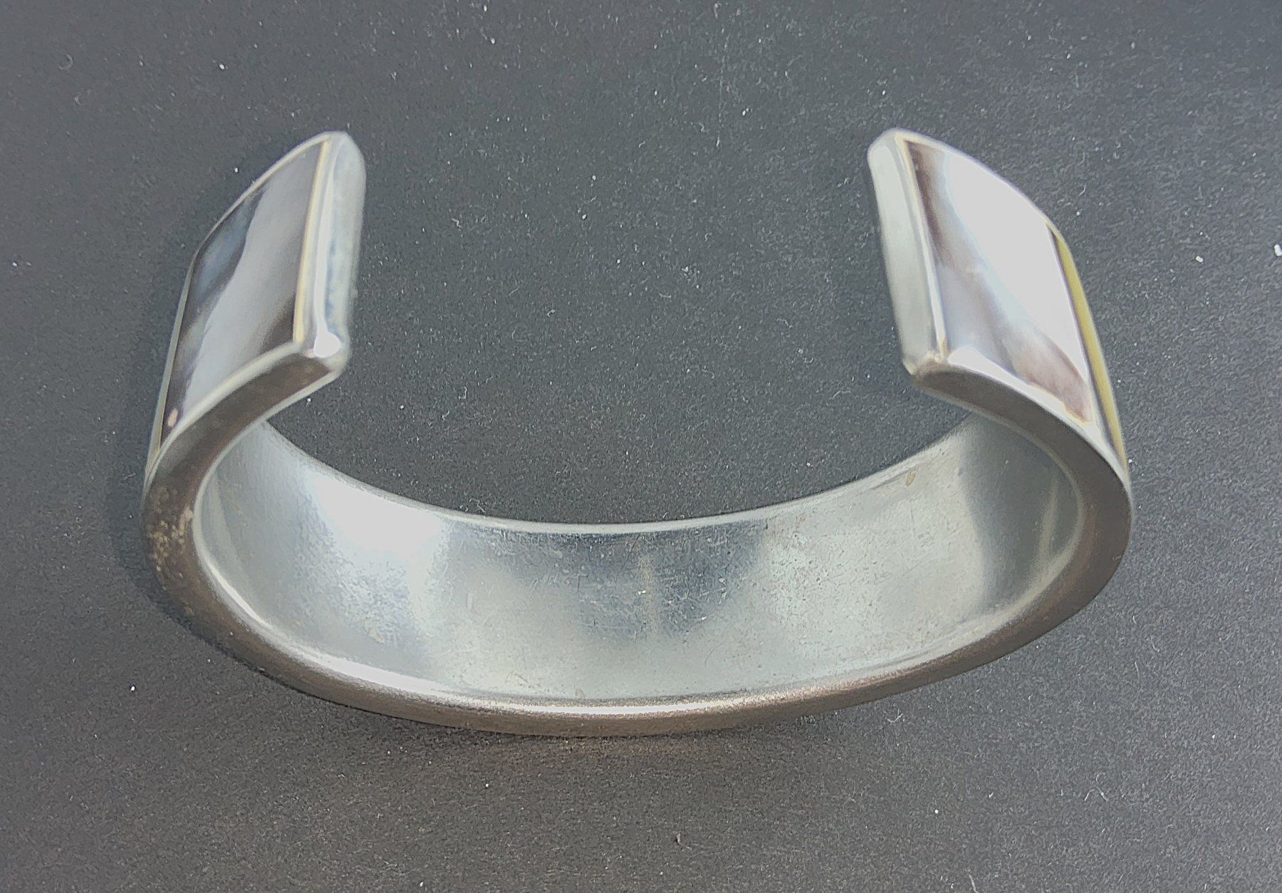 Armbänder & -reifen: Antike, superschöne Perlmutter-Armspange – Gebraucht aus Thalwil von freespirit-kev 2