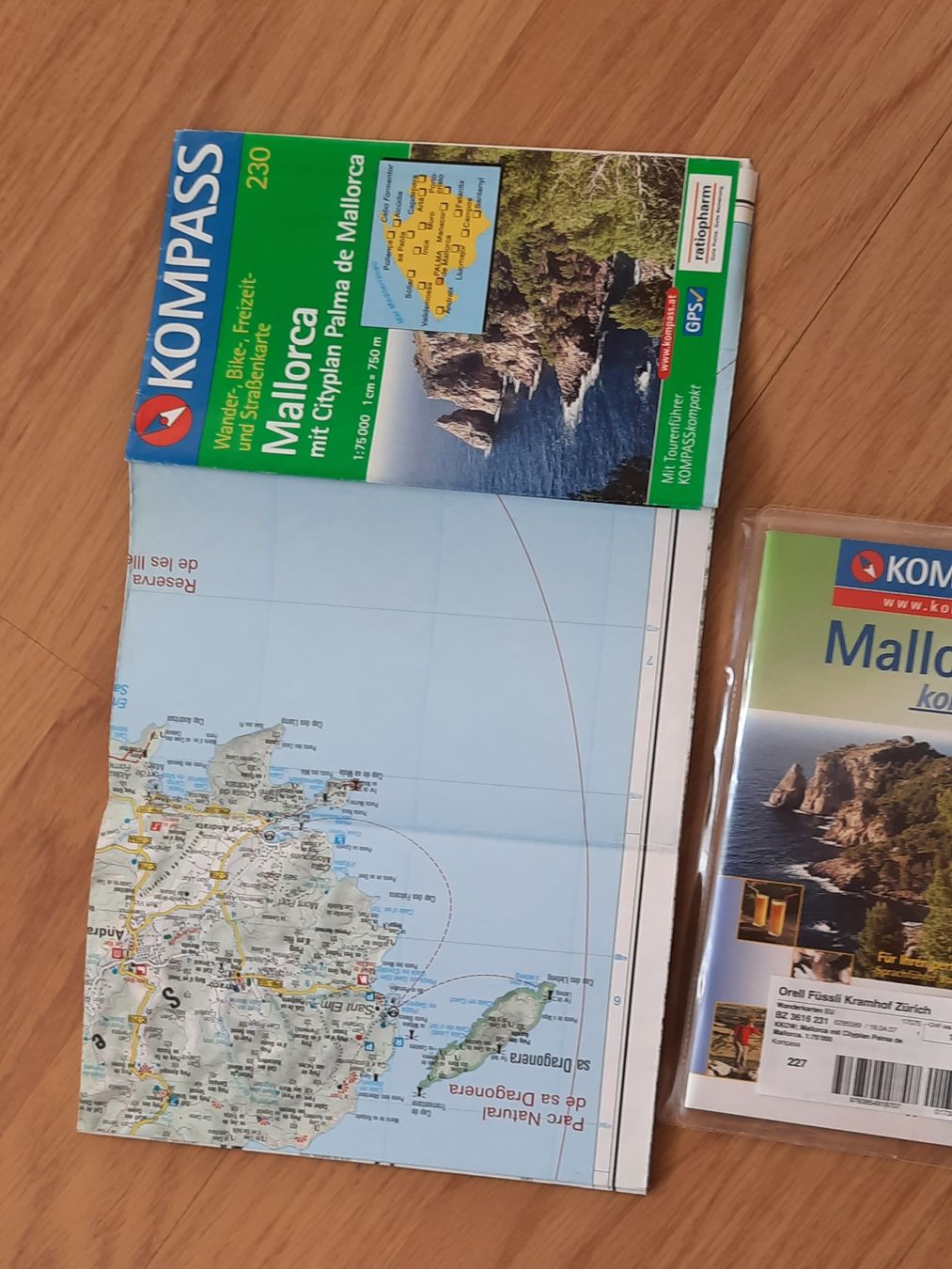 Cartine & Atlanti: Mallorca Kompass Wanderkarte  – Usato da BRUNNEN venduto da Sole21 2