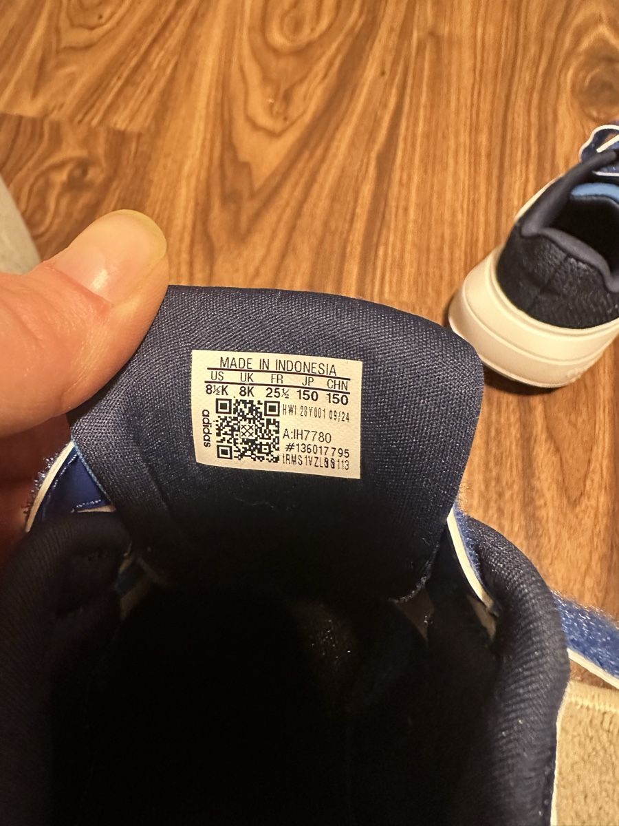 Adidas Scarpe per ragazzi: Adidas Sportschuhe 25.5 – Usato da Zermatt venduto da katytesunshine 2