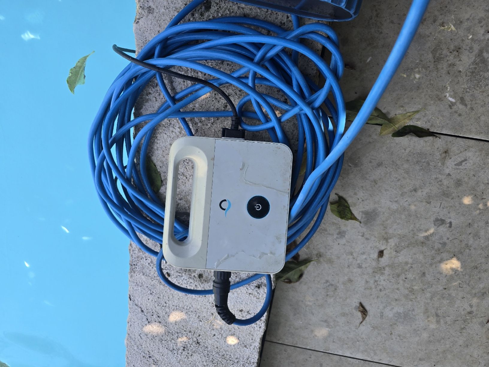 Dolphin Schwimmbad-Zubehör: Dolphin Poolroboter – Gebraucht aus Port von bobby8296