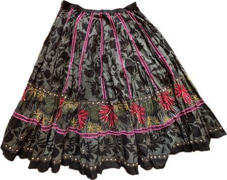 Jupe longue Anitsa Taille L broderies et paillettes