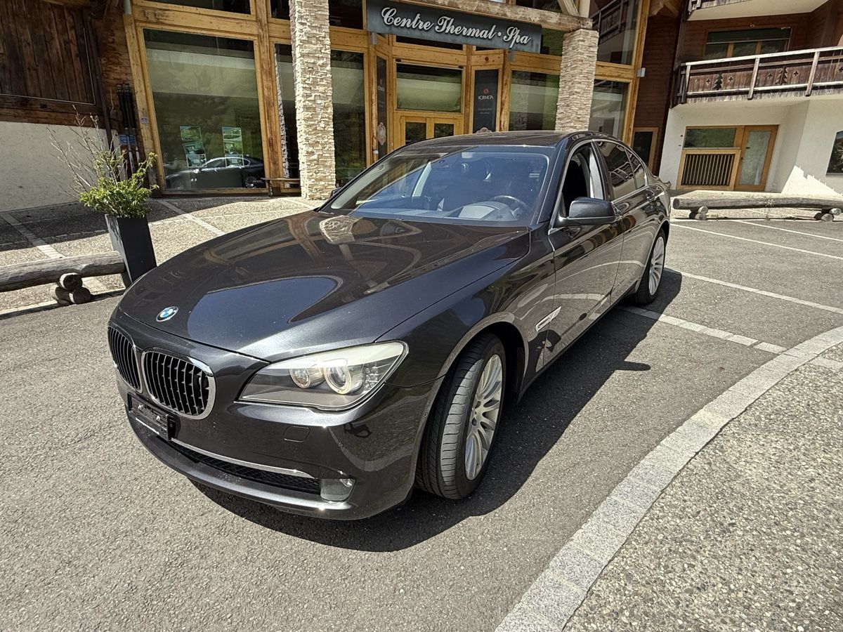BMW Autos: BMW 750i 4.4L V8  – Defekt aus Val-d'Illiez von LuckLuc 1