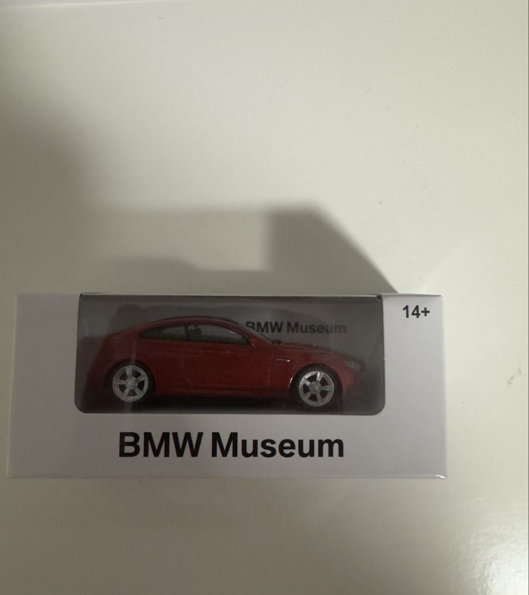 BMW Modellini d'auto: BMW M6 Coupé BMW Museum Edition – Nuovo (secondo la descrizione) da Zürich venduto da pick-pay