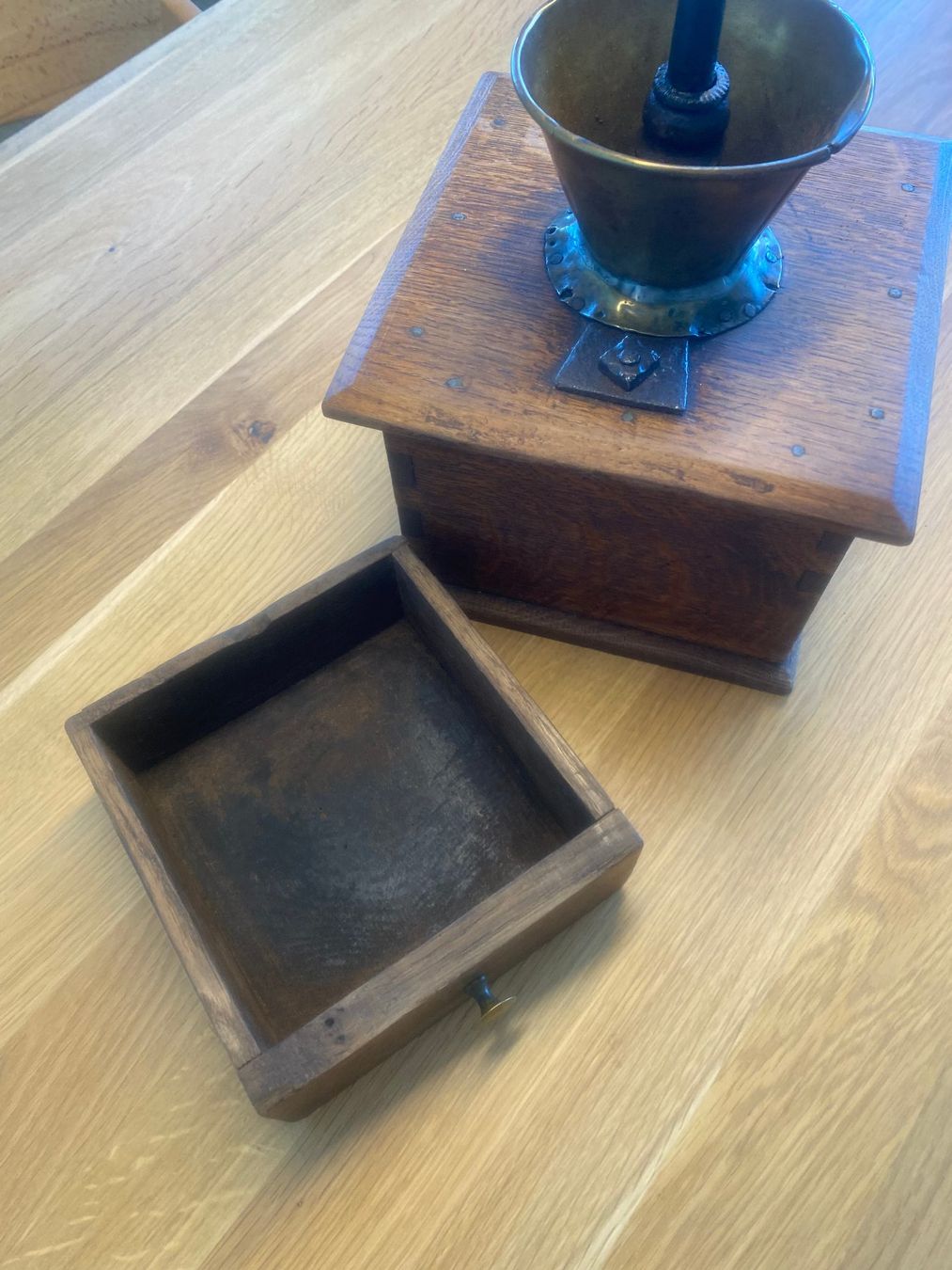 Appareils de cuisine: Alte Kaffeemühle – D'occasion à Möhlin par Glunggi 4