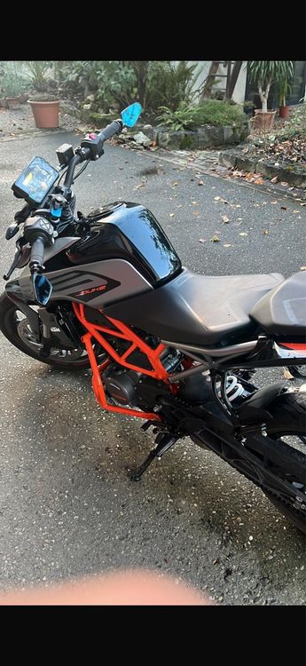 KTM Duke 125ccm 4