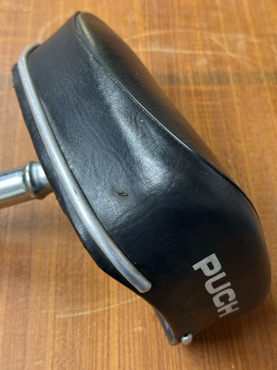 Selle Vélo BMX Vintage Troxel Des Années 80 - Noire Avec Aigle En Relief - Neuf NOS (Made In USA)