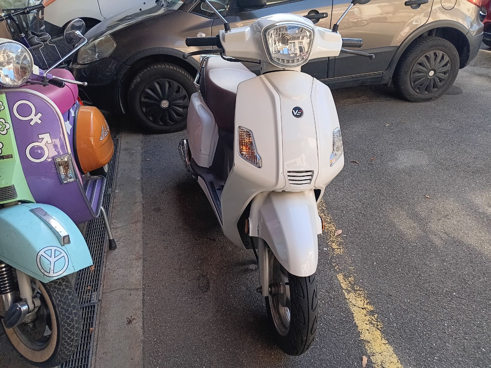 Scooter: Roller Vengo Zahara 125i 2017 – Usato da Hindelbank venduto da mbcar 1