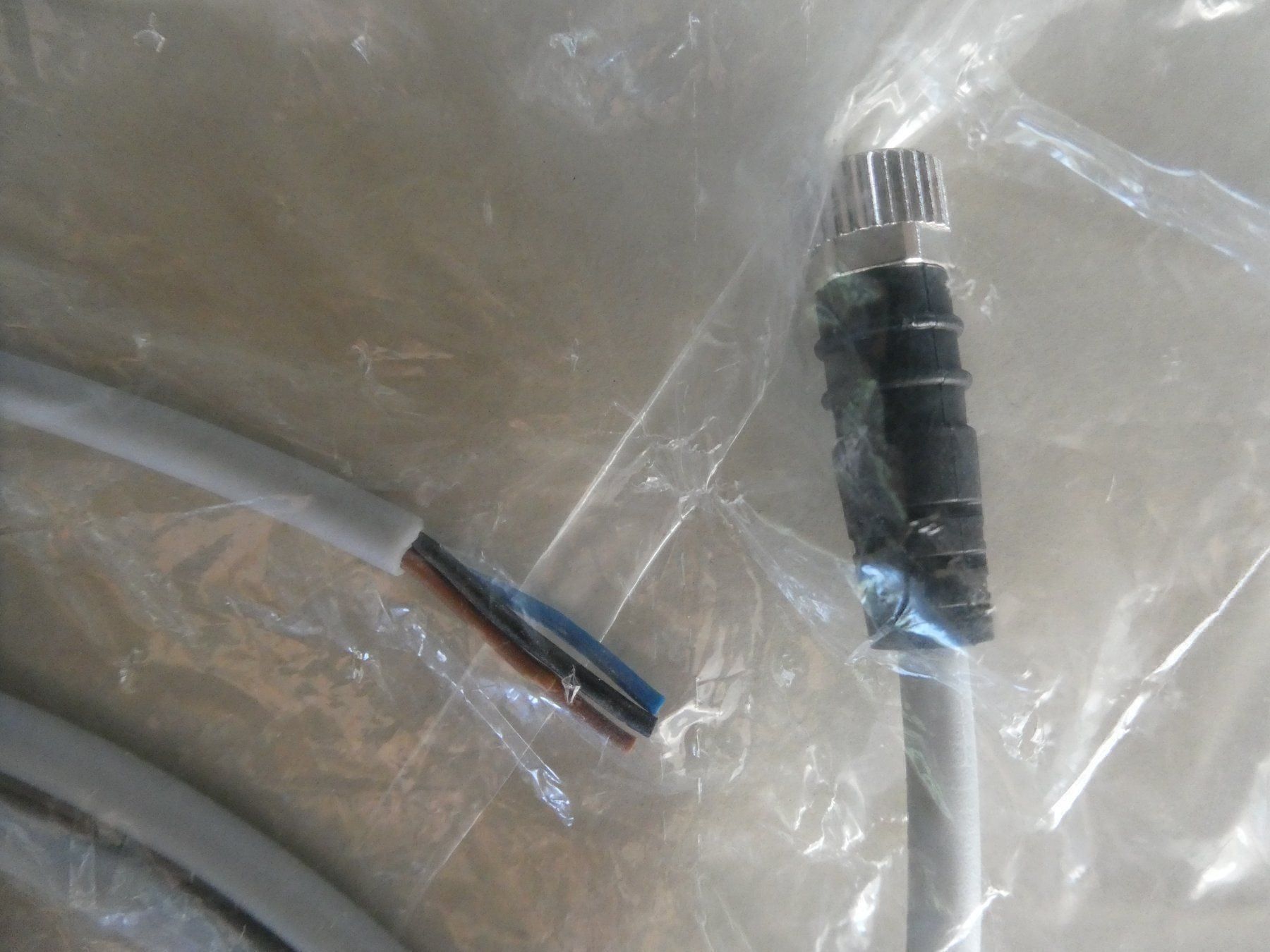 Componenti elettronici: Murr Steckverbinder M8 (1.5m) – Nuovo e nell'imballaggio originale da Fulenbach venduto da Hach0 2