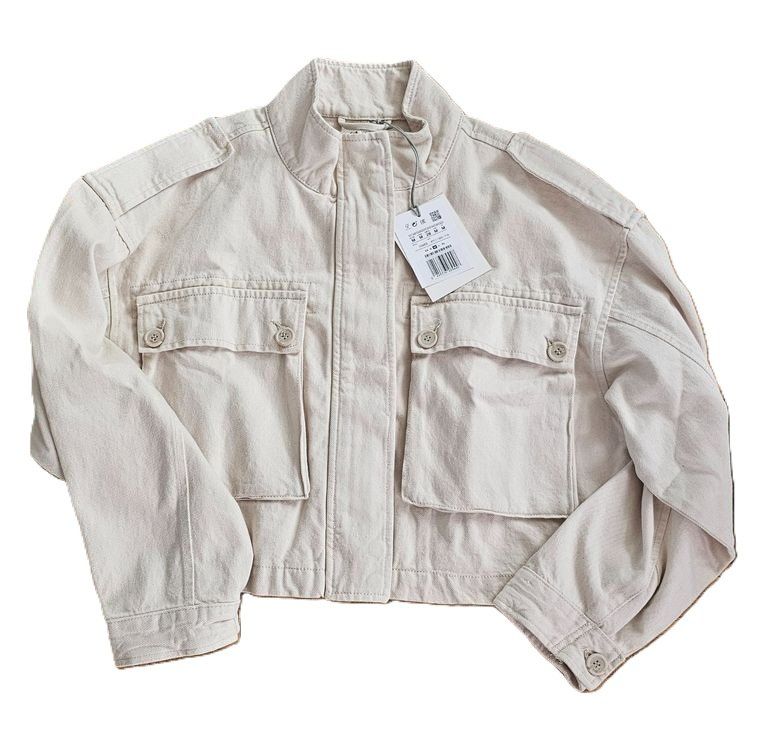 Giacche: NEU! PULL & BEAR Jeans Jacke Gr. M – Nuovo e nell'imballaggio originale da Füllinsdorf venduto da Sunnebliemli7
