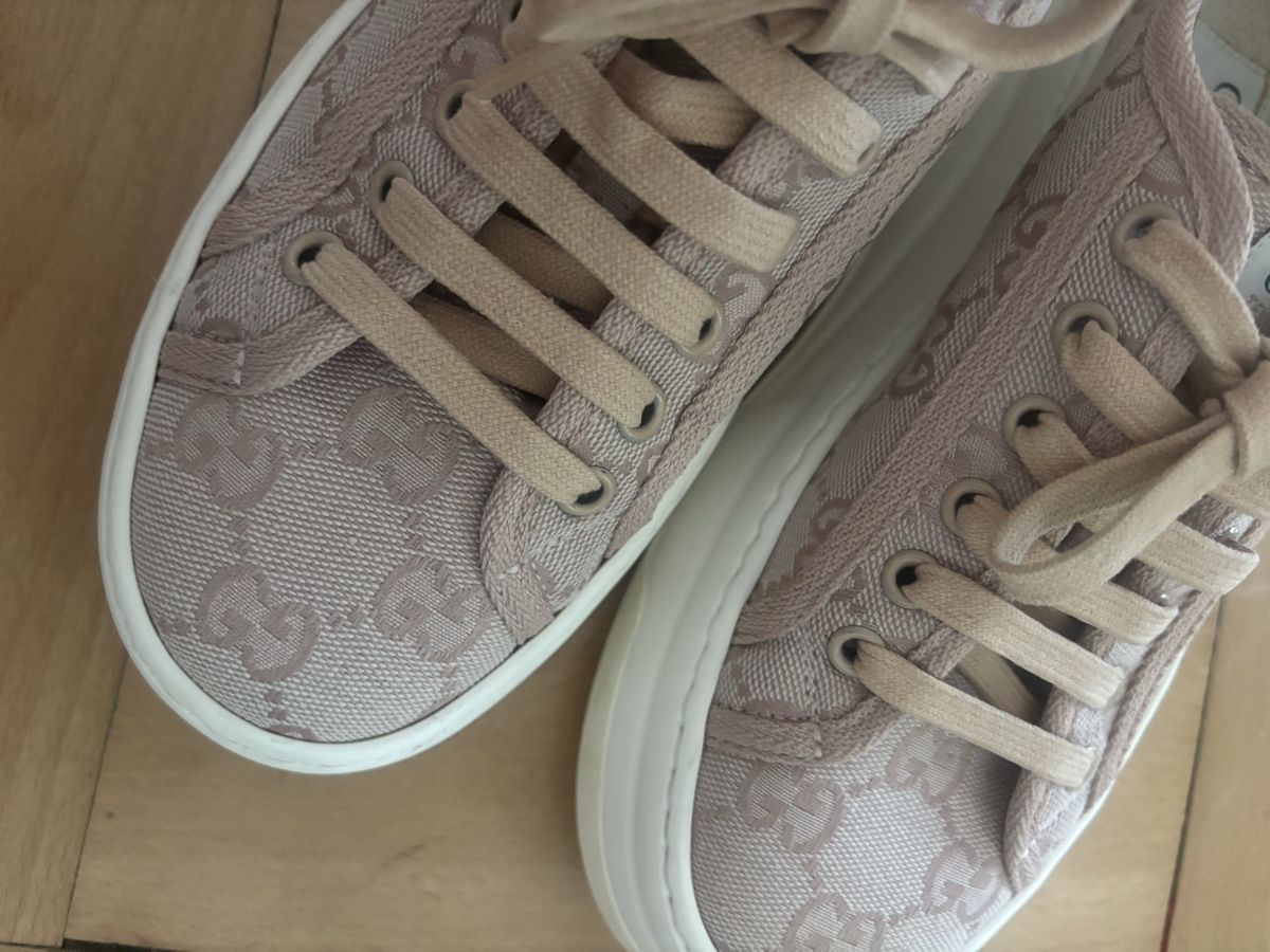 Gucci Chaussures femmes: Gucci Sneaker – D'occasion à Zürich par fab.gr 3