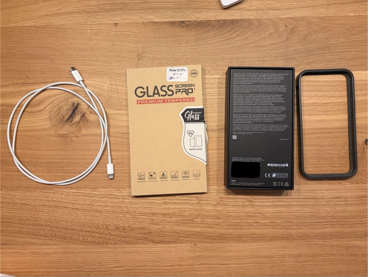 Apple Telefoni cellulari / Smartphones: iPhone 12 Pro 256GB Pacific Blue – Usato da Belp venduto da roon14 7