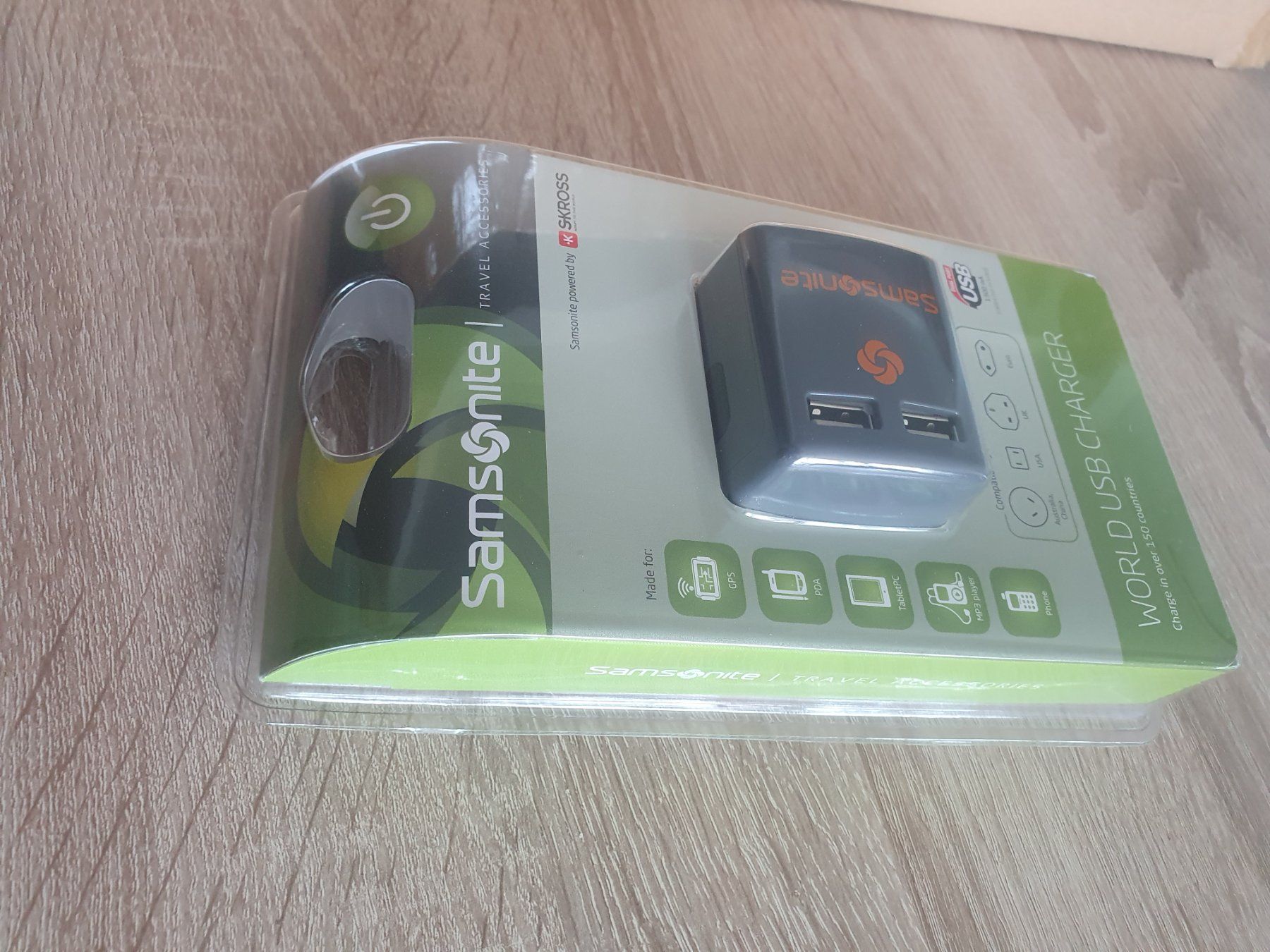 Samsonite Unità & Adattatore: Samsonite Reise World USB Charger – Nuovo e nell'imballaggio originale da Zürich venduto da Alibaba1234 3