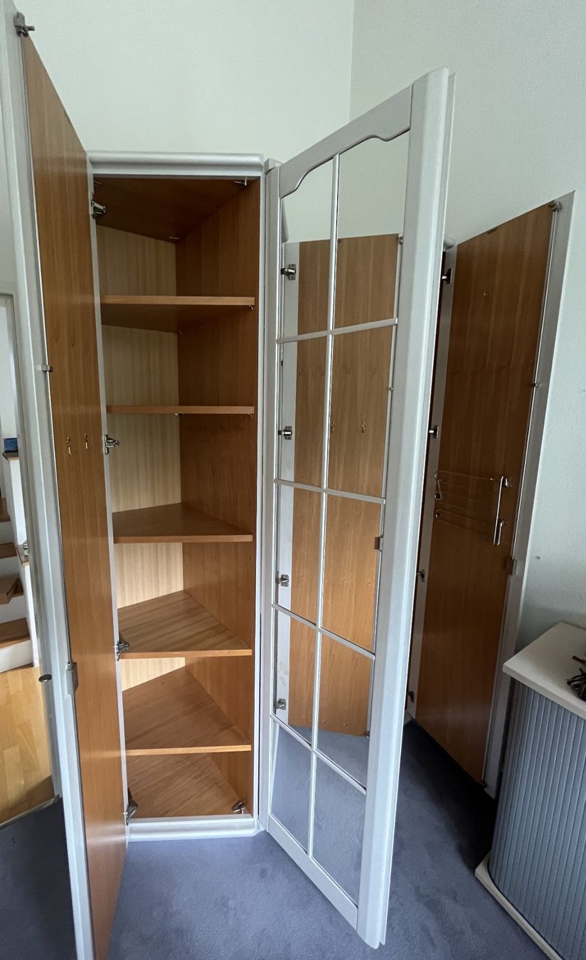 Armadi: Kleiderschrank – Usato da Mönchaltorf venduto da Rog_9by5 3