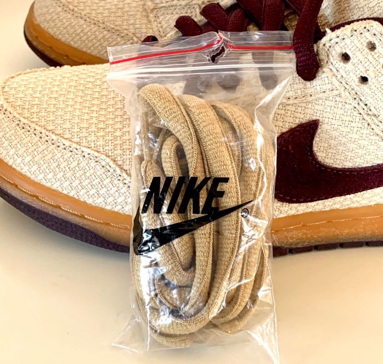 Nike Herrenschuhe: Nike SB Dunk Low „Red Hemp“ – Neu und originalverpackt aus Freienbach von Badi1980 1
