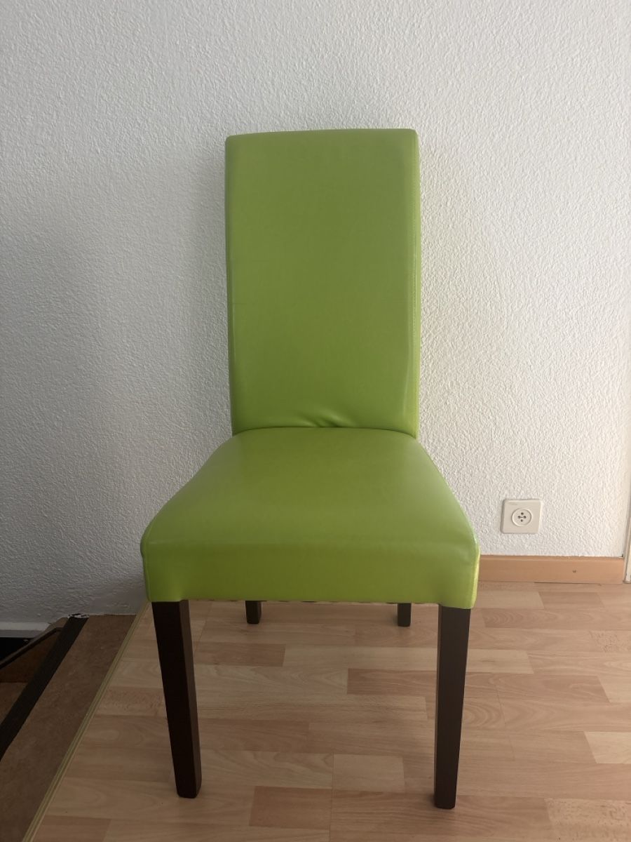 Stühle: Stuhl im grünem Kunstleder – Gebraucht aus Goldach von Richie88