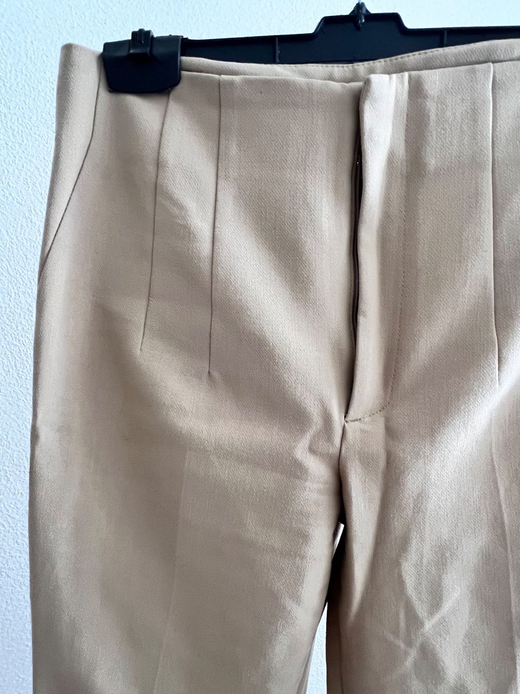 Hosen: Zara beige Hose Grösse 38 – Gebraucht aus Zürich von lexi_alex 2