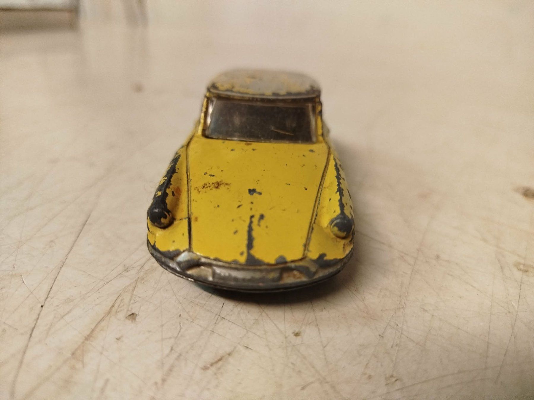 Dinky Toys Modellini d'auto: Dinky Toys  Citroën DS 19. – Usato da La Chaux-de-Fonds venduto da Emmaus2300CDF 4