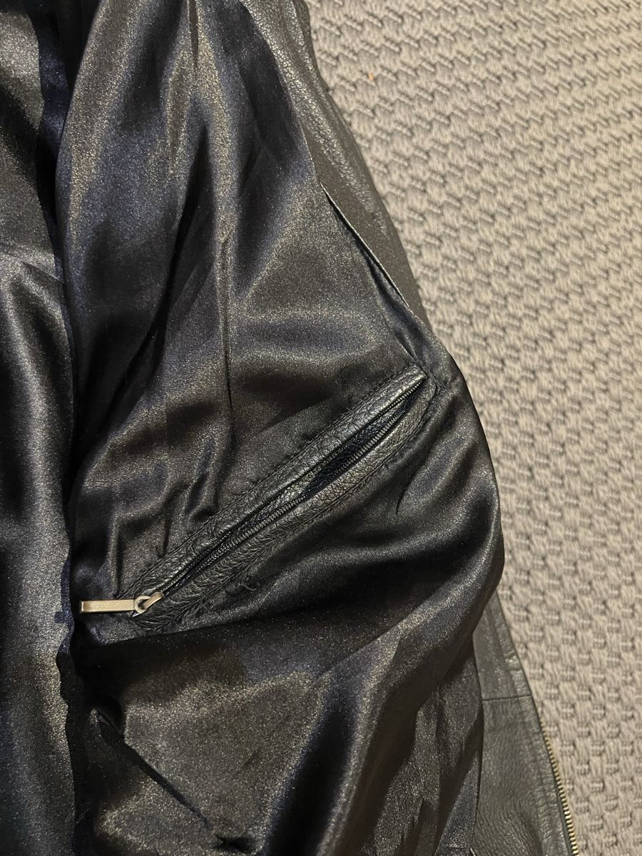 Jacken: Lederjacke  – Neu (gemäss Beschreibung) aus Balgach von lor_28v2 8