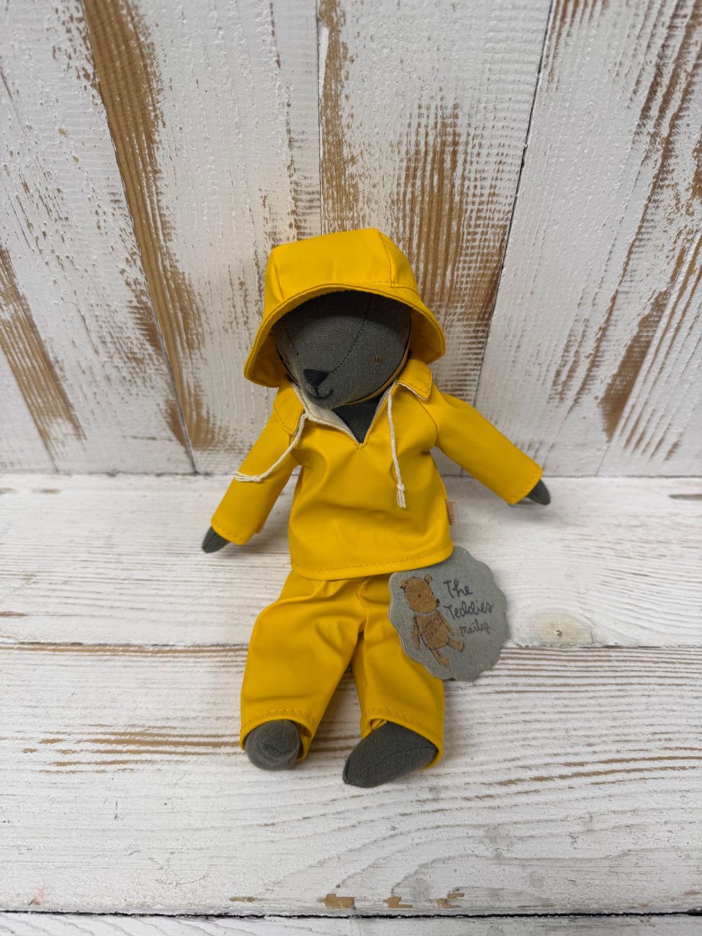 Maileg Giocattoli: Maileg Papa Teddy mit Regenanzug – Nuovo e nell'imballaggio originale da Aarau venduto da SunshinePde139