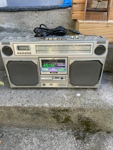 Radio: Kassettenradio – Usato da Forch venduto da ESELSTEIN