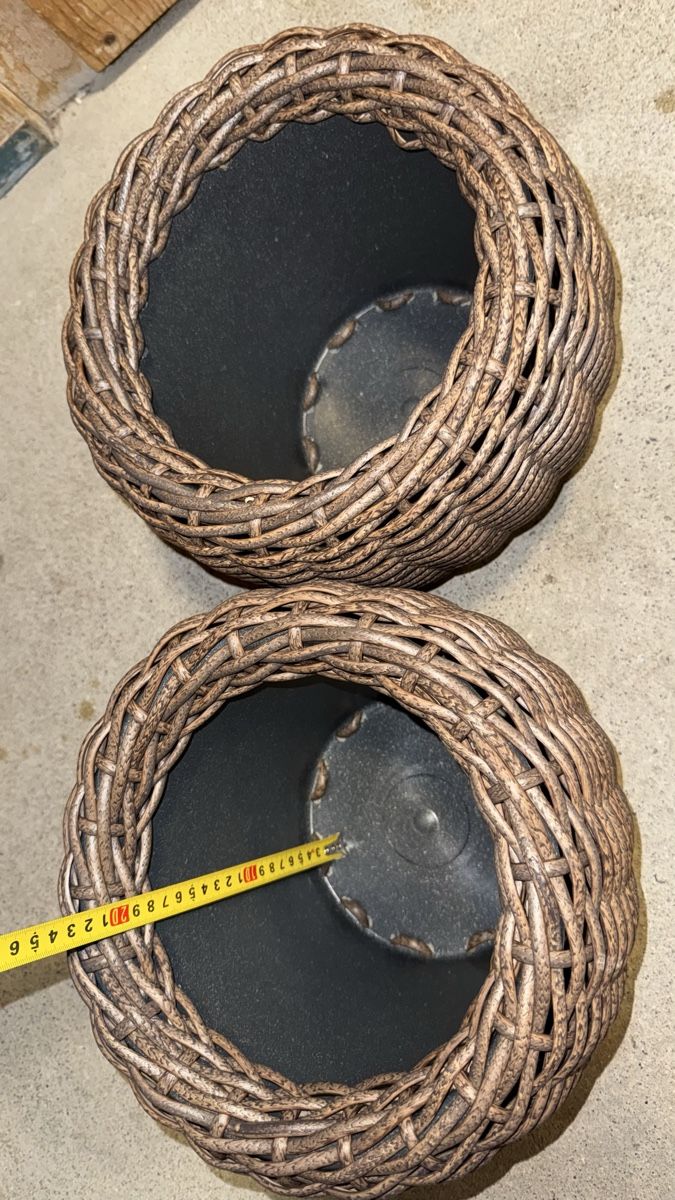 Vasi per fiori: Rattan Planter Pots (2) – Nuovo (secondo la descrizione) da Unterentfelden venduto da che_9xcp 2