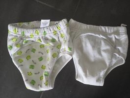 Süssi Trainerhösli, Gr. 98, mit Frosch-Motiv