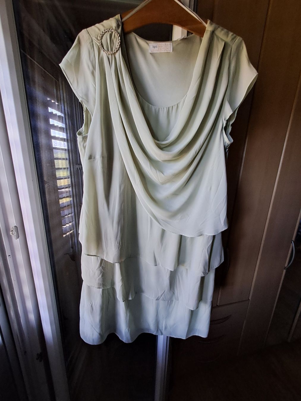Vestiti: Kleid – Nuovo (secondo la descrizione) da Wislikofen venduto da beatriceelias