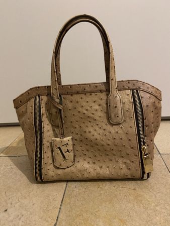 Edle Handtasche der Marke Furla