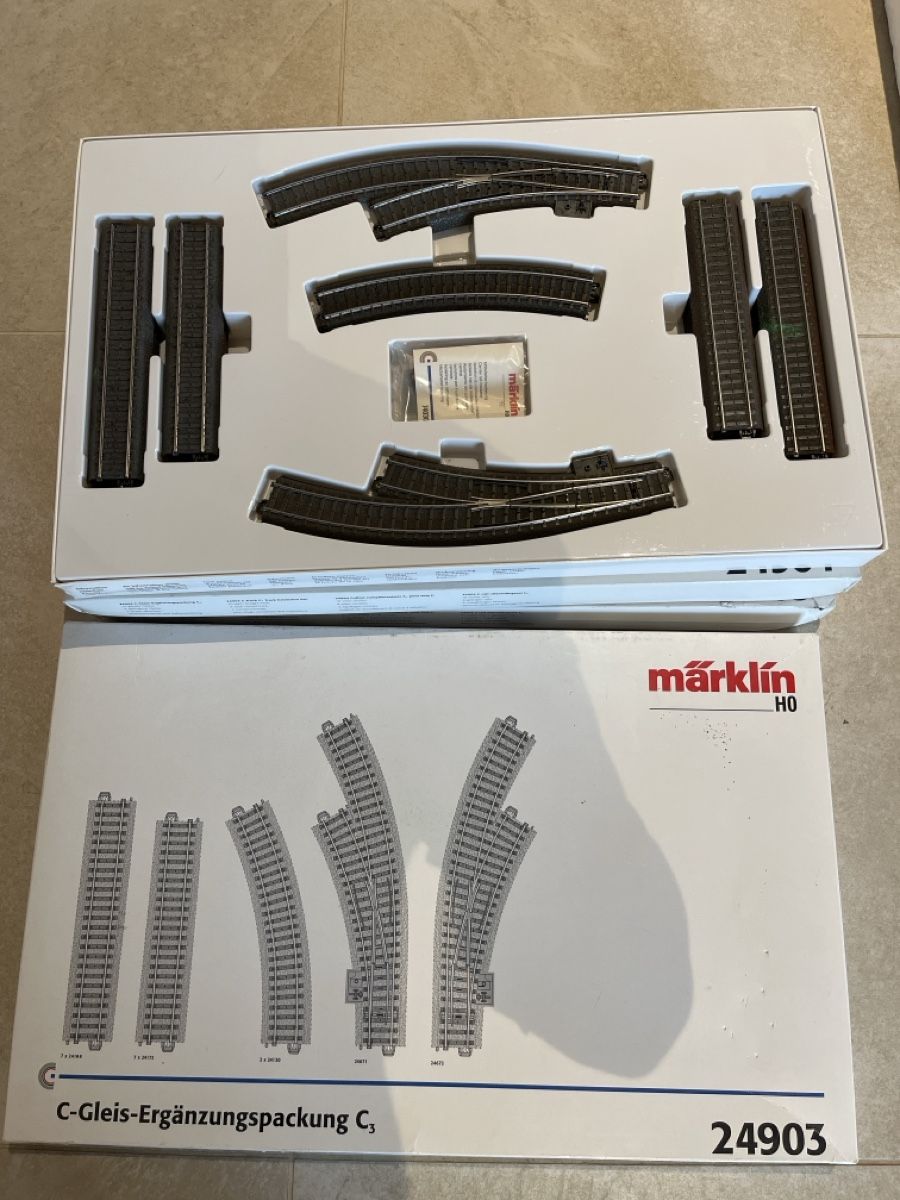 Märklin Modellini di ferrovie: Set de rails Märklin H0 24903 C-Gleis complément C3 – Usato da Lens venduto da Freerider1a