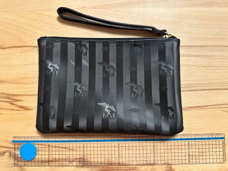 Original Maison Mollerus Pochette mit Bändel (goldene Verz)