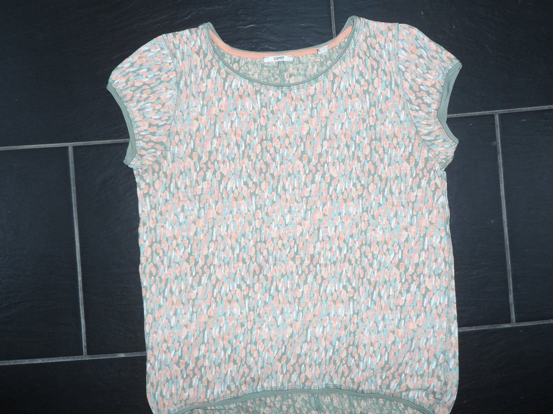 Esprit T-shirt: ***** ESPRIT T Shirt Gr XS ***** – Usato da Therwil venduto da Hcd1919