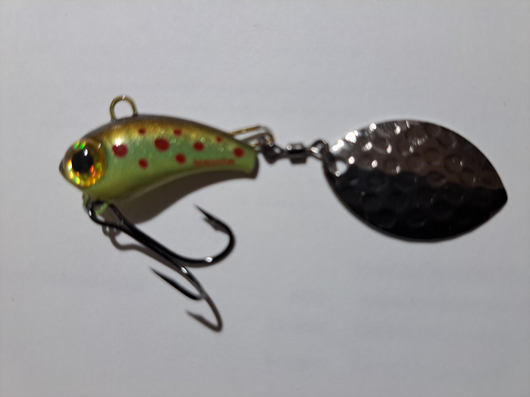 Esche: Vibration Tail 10 gr. Trout – Nuovo e nell'imballaggio originale da Fribourg venduto da versus702