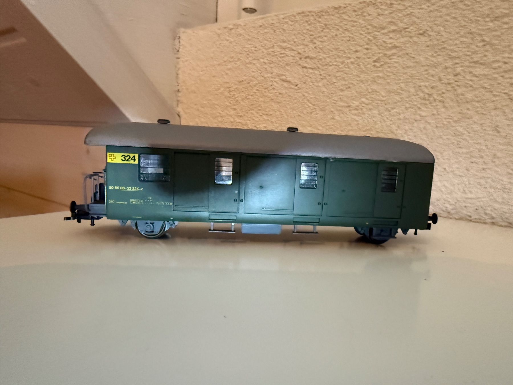 Aku Modellini di ferrovie: AKU Postwagen Z2 Nr. 324, mit neuem Post-Logo – Usato da Riet (Neftenbach) venduto da Xedos0